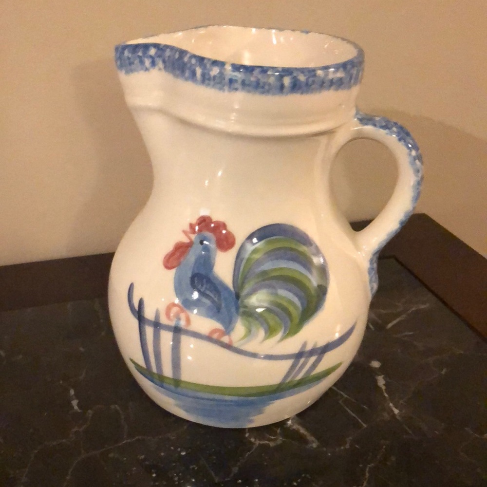 Ceramic or pottery pitcher, rooster 🐓 decor